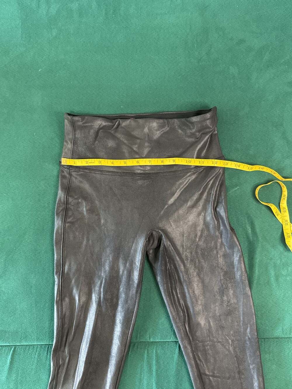 SPANX Faux Leather Leggings Petite M/M Black Metallic Liquid Shine - Picture 2 of 4